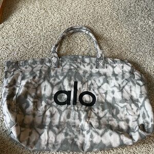 ALO Yoga Gray Tote Bag